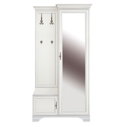 Передпокій з дзеркалом